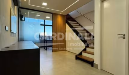 Sala Comercial à Venda no Edifício DUE UFFICIO em Campinas.