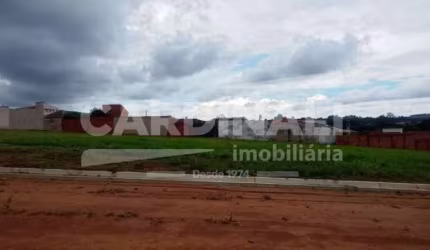 Bairro Novo em uma localização muito boa dentro da cidade com fácil acesso a Rodovia.