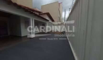 Casa com 2 dormitórios no Jardim Lutfalla próxima a USP em São Carlos