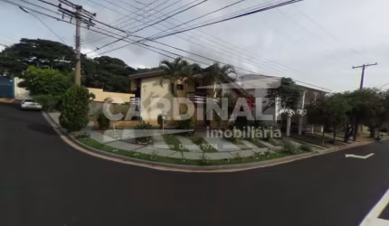 Casa Sobrado Condomínio em São Carlos