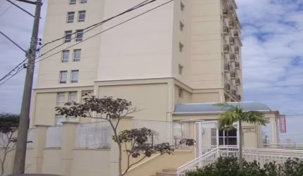 Comercial Sala / Salão com Condomínio em São Carlos