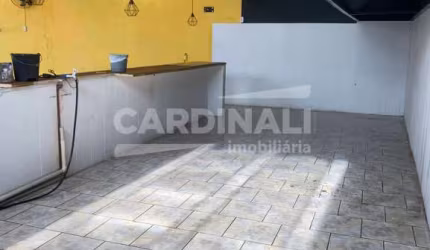 Comercial Galpão em Dourado
