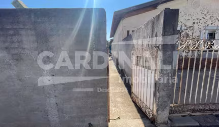 Casa padrão bem aconchegante com ótima localização
