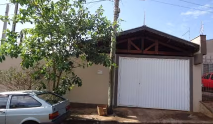 Casa Padrão em São Carlos