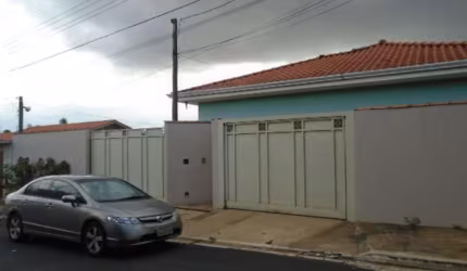 Casa comercial ou residencial no Parque dos Timburis próxima a Havan em São Carlos