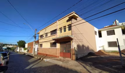 Prédio comercial no Centro próximo ao Shopping Lupo em Araraquara