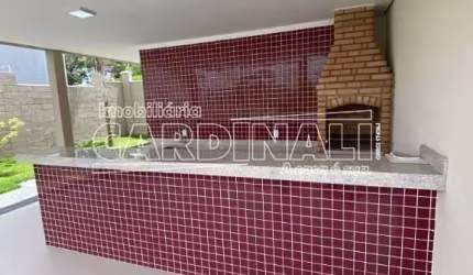 Apartamento com 2 dormitórios no Res. Monsenhor Romeu Tortorelli próximo a Escola Attilia Prado Margarido em São Carlos