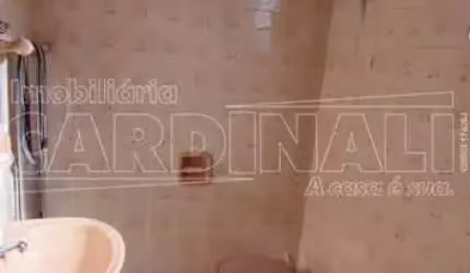 Casa comercial ou residencial na Vila Prado próxima ao Estádio Luís Augusto de Oliveira em São Carlos