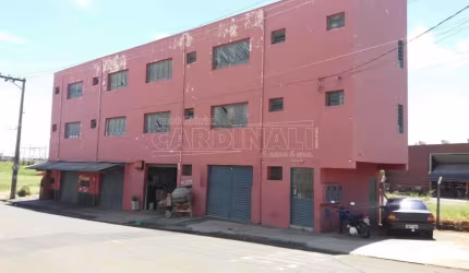 Sala Comercial na Vila Marcelino próxima ao Ginásio Milton Olaio Filho em São Carlos