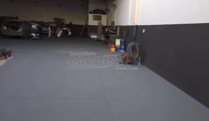 Prédio comercial na Vila Santana próximo a UNIP em Araraquara