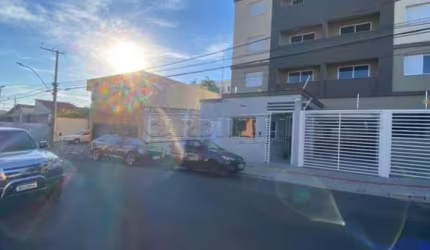 imóvel bem localizado.