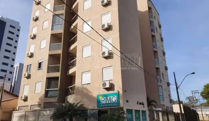 Apartamento com 1 dormitório e 1 suíte no Centro próximo ao São Carlos Clube