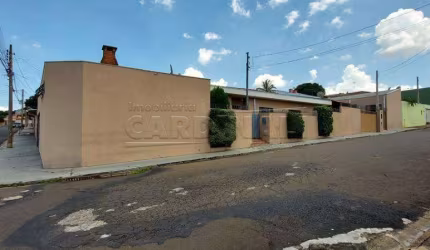 Casa Padrão em São Carlos