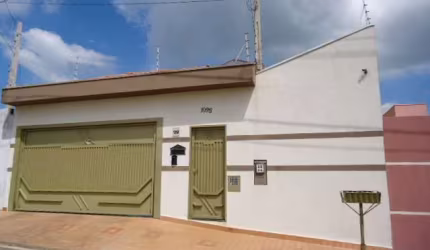 Casa Padrão em São Carlos