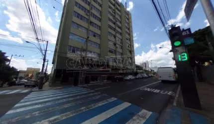 Sala Comercial no Centro próxima a Escola Álvaro Guião em São Carlos