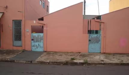 Casa Padrão em São Carlos