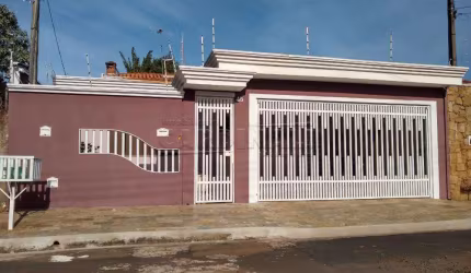 Casa Padrão em São Carlos