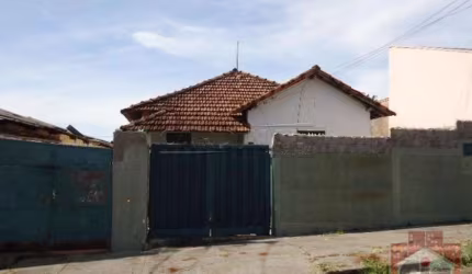 Casa Padrão em São Carlos