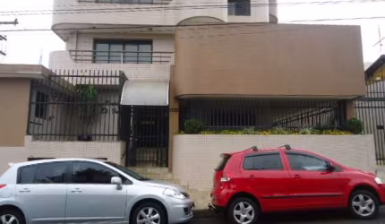 Apartamento com 3 dormitórios e 1 suíte no Centro próximo ao Passarinho Hortifrúti em São Carlos