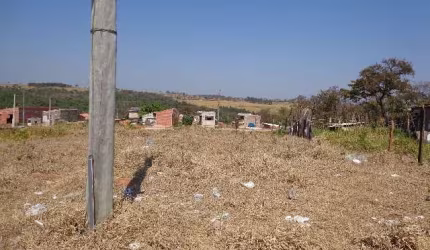 Terreno Padrão em São Carlos