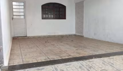 Casa à venda e locação no Menzani