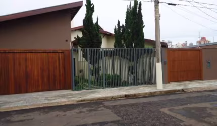 Casa Padrão em São Carlos