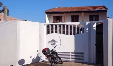 Casa Padrão em São Carlos