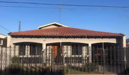 Casa Padrão em São Carlos