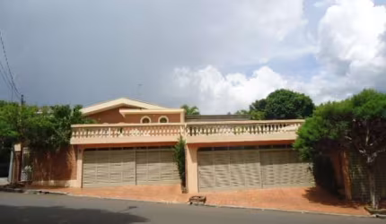 Casa Padrão em São Carlos
