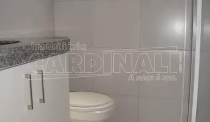 Apartamento com 1 dormitório e 1 suíte no Centro próximo a Paróquia São Sebastião em São Carlos