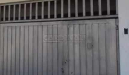 casa de 2 dormitórios no Jardim Medeiros em São Carlos.