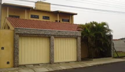 Casa Padrão em São Carlos