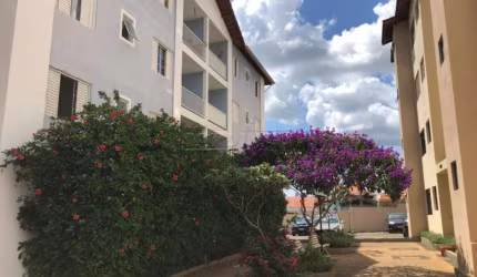 Apartamento com 3 dormitórios sendo 1 suíte no Nova Sta. Paula em São Carlos