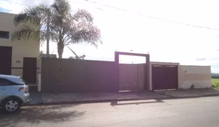 Casa Padrão em São Carlos