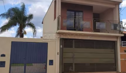 Excelente localização, ótimo acabamento no Jardim Embare
