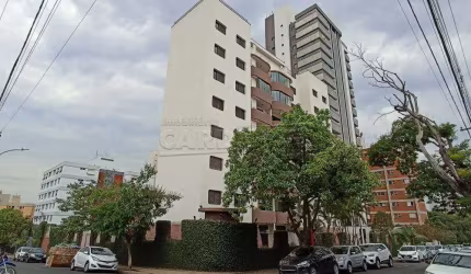 Apartamento com 3 dormitórios e 1 suíte no Parque Santa Mônica próximo ao Hospital Santa Casa em São Carlos