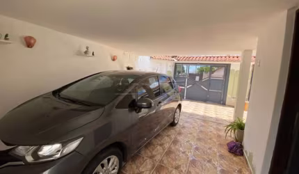 Imóvel no Boa Vista com um galpão no quintal