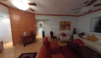 Apartamento de alto padrão com 1 dormitório e 3 suítes no Centro próximo a Praça XV de Novembro em São Carlos