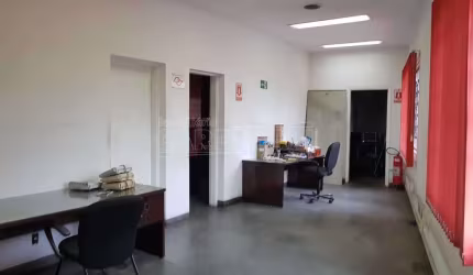 Comercial Galpão em São Carlos