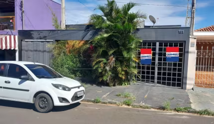 Casa com 3 dormitórios e 1 suíte no Jardim Nova Santa Paula próxima a USP em São Carlos