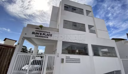 Apartamento com 1 dormitório no Jardim Alvorada próximo ao Shopping Passeio em São Carlos
