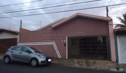Casa Padrão em São Carlos