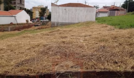 Terreno Padrão em São Carlos