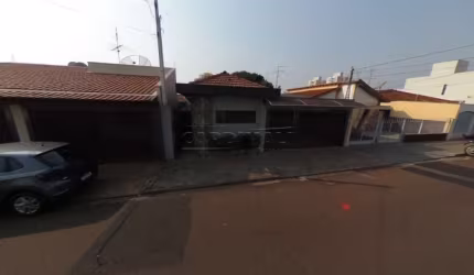 Casa Padrão em São Carlos