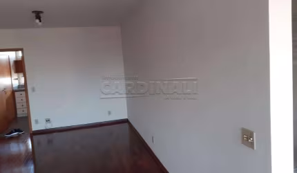 Apartamento com 2 dormitórios e 1 suíte no centro próximo a Prefeitura Municipal em São Carlos