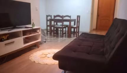 Ótima localização.
