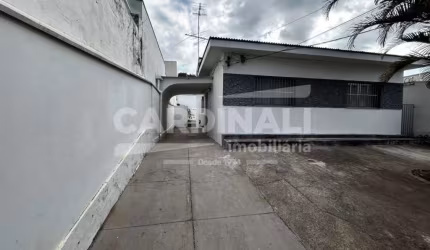 Casa Padrão em São Carlos