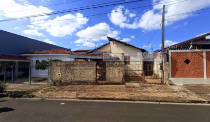 Casa Padrão em São Carlos