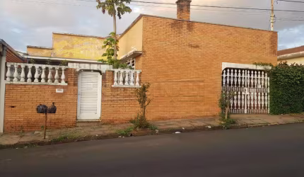 Casa Padrão em São Carlos