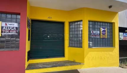 salão comercial no centro de São Carlos na frente da Descasa